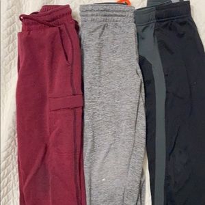 Lot of Boys Pants (6-7)